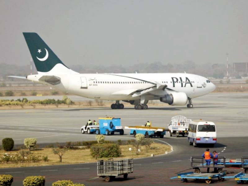 PIA-planes-to-wear-new-colour,-tail-design