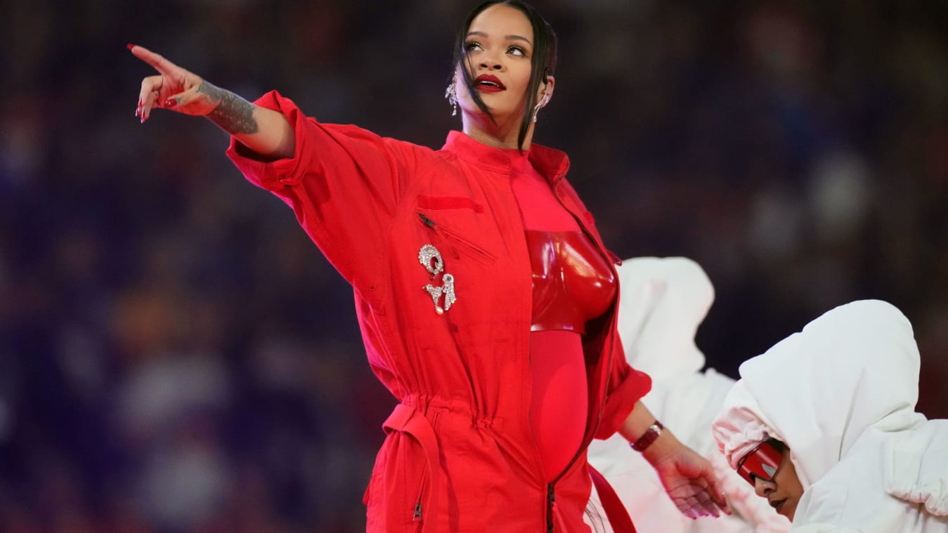 Rihanna wears a tailored Alaia coat for Super Bowl performance, revealing her pregnancy